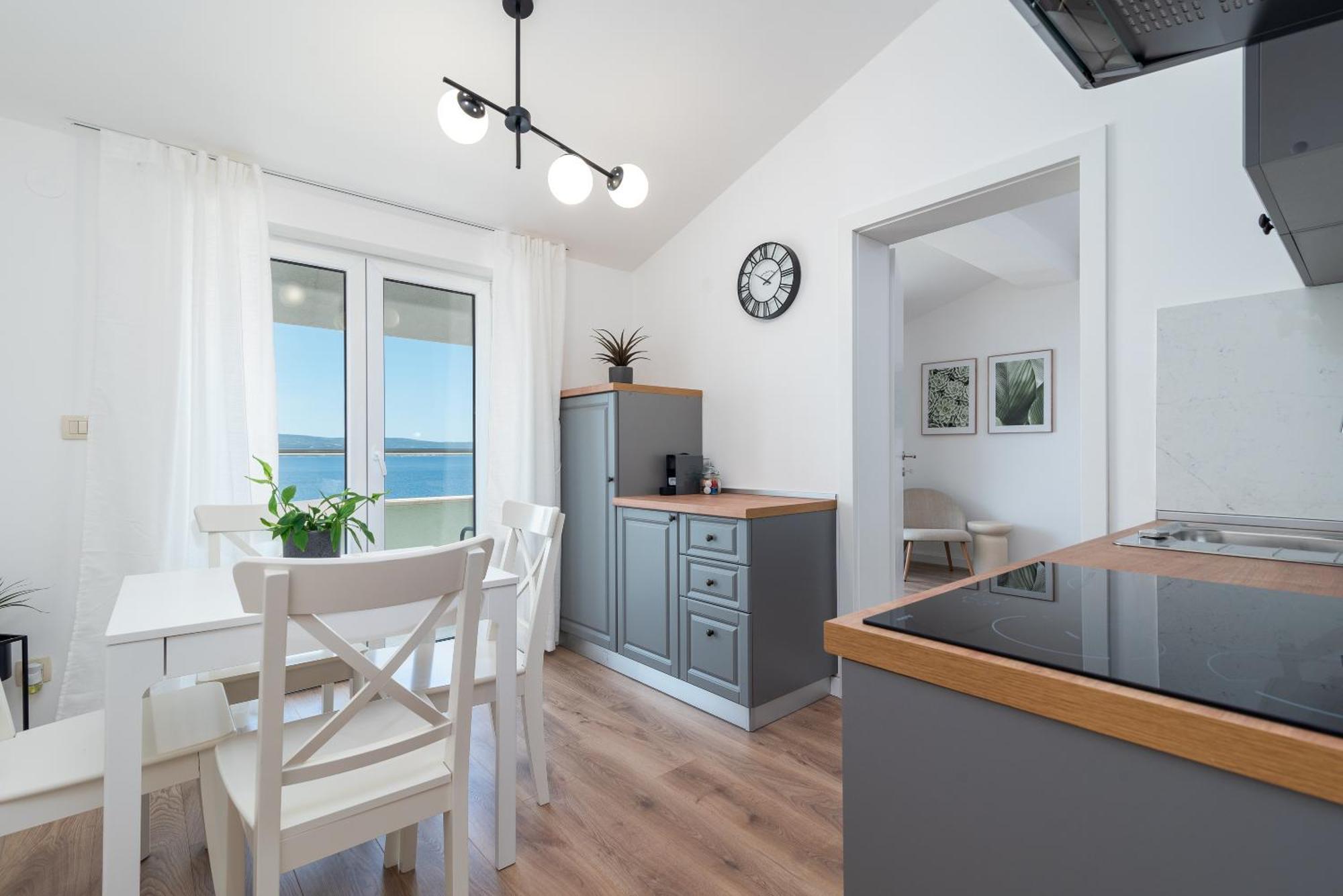 Sea View Apartment Karmen Jesenice  Εξωτερικό φωτογραφία